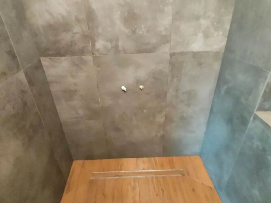 Укладка керамогранита в Санузле на 13 линии В.О. 4